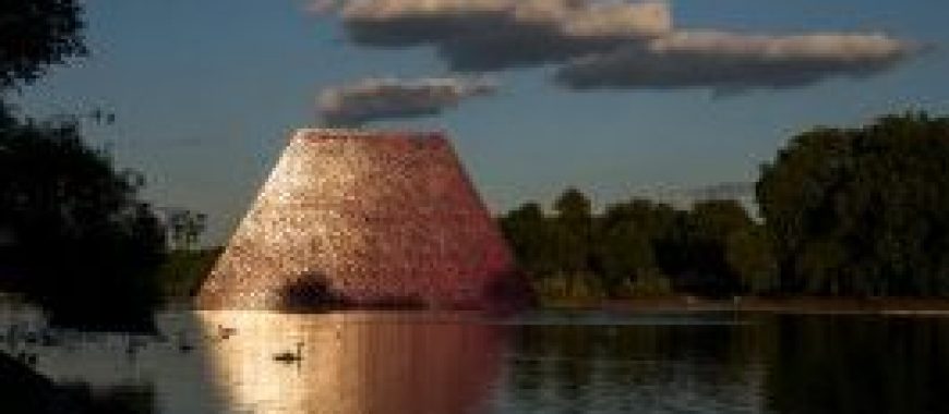 Catch The London Mastaba While You Can